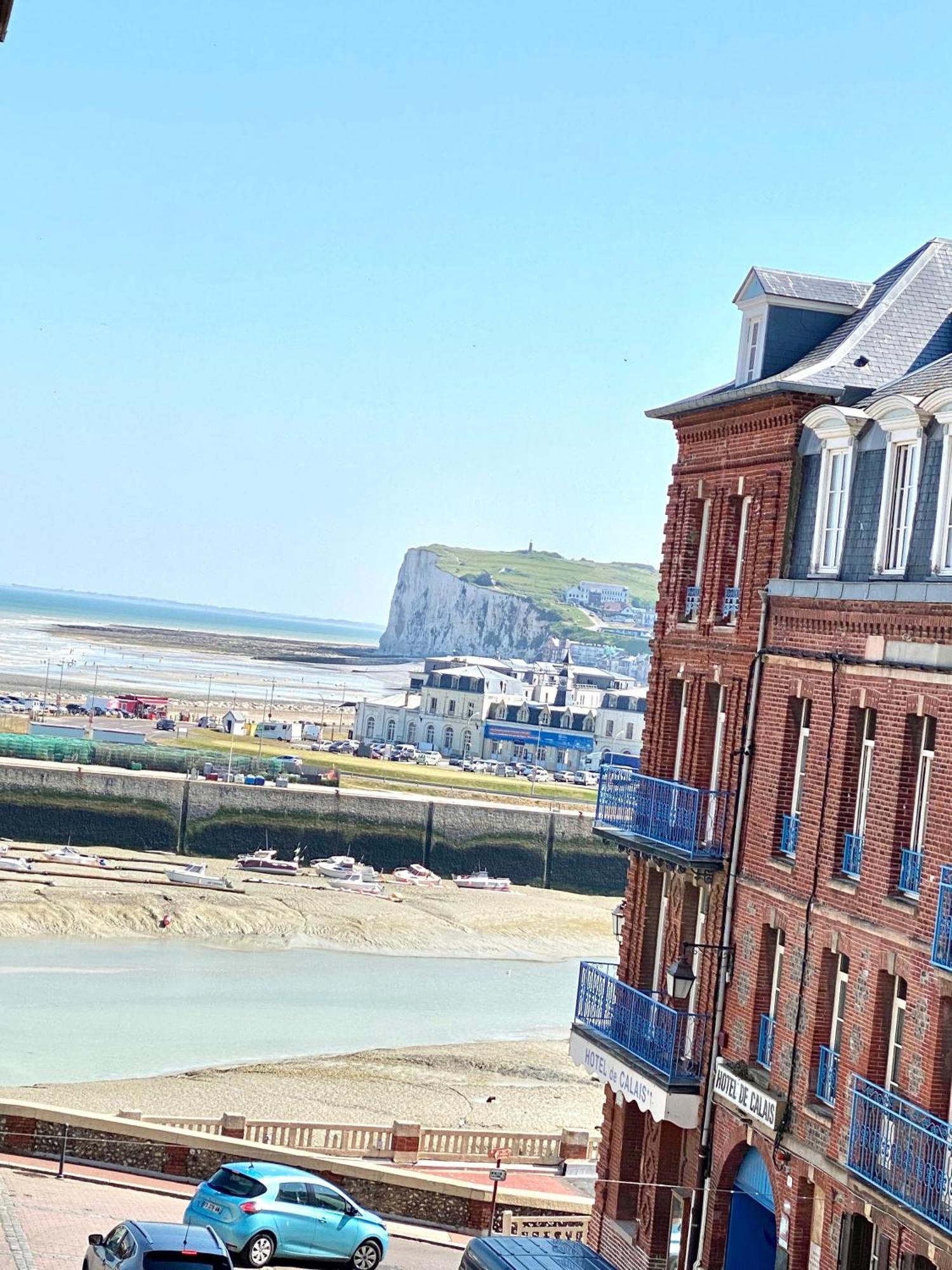 Beau Duplex A Deux Pas Du Port Lägenhet Le Tréport Exteriör bild